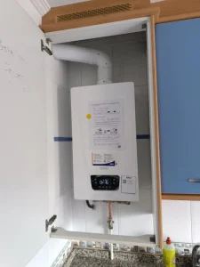 caldera de gas baxi platinum instalada en llanes